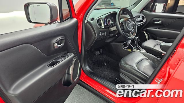 Jeep Renegade 2020 — photo 11
