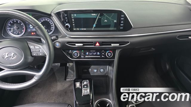 Hyundai Sonata 2020 — photo 15