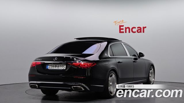 Mercedes-Benz S-Class 2022 — photo 2