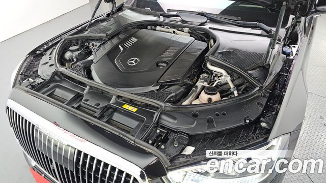 Mercedes-Benz S-Class 2022 — photo 6