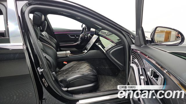 Mercedes-Benz S-Class 2022 — photo 18