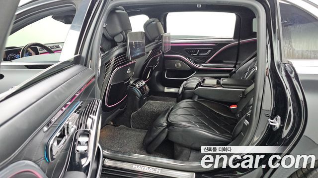 Mercedes-Benz S-Class 2022 — photo 19