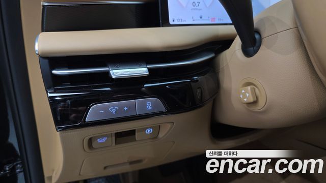 Genesis G80 2025 — photo 17