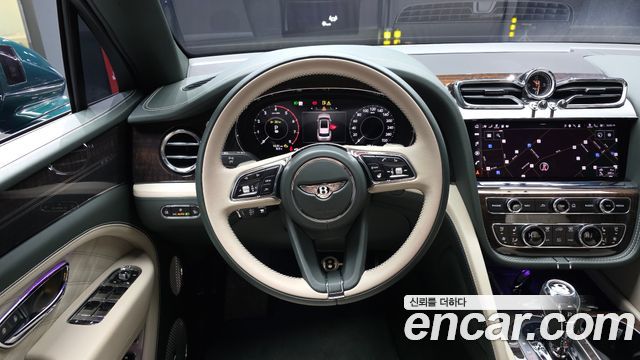 Bentley Bentayga 2024 — photo 13