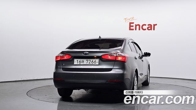 Kia K3 2015 — photo 4