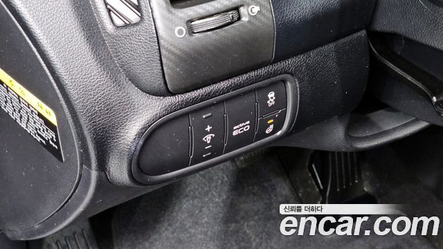 Kia K3 2015 — photo 14