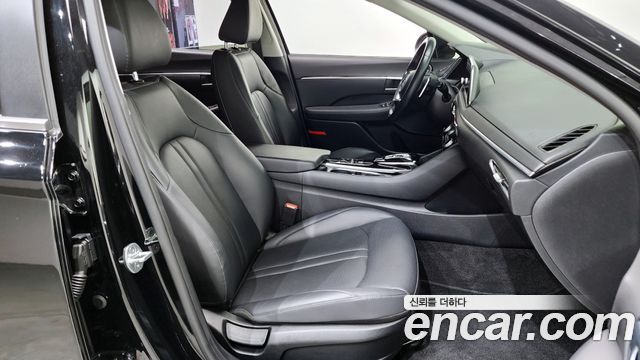 Hyundai Sonata 2020 — photo 12