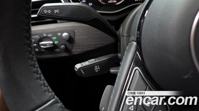 Audi A4 2019 — photo 18