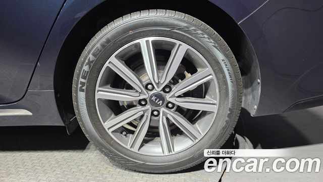 Kia K5 2019 — photo 5