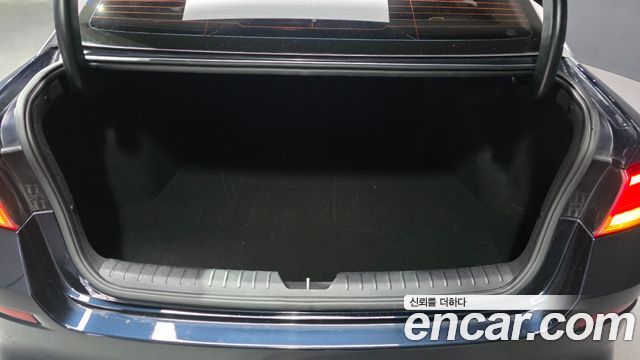 Kia K5 2019 — photo 20