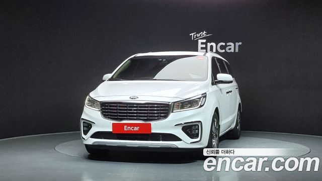 Kia Canival 2019 — photo 3