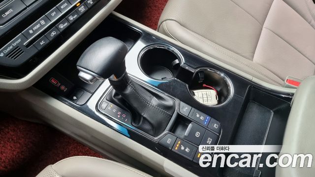 Kia Canival 2019 — photo 9