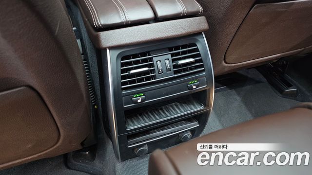 BMW Gran Turismo 2016 — photo 18
