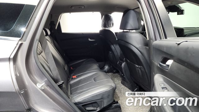 Hyundai Santafe 2022 — photo 12