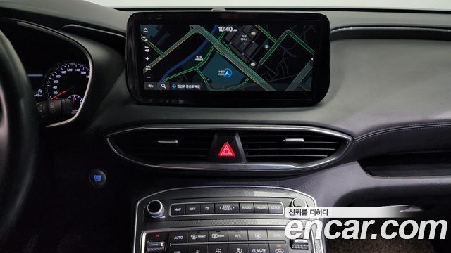 Hyundai Santafe 2022 — photo 15