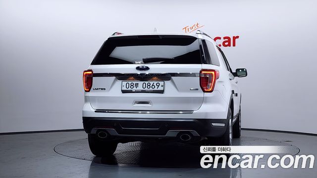 Ford Explorer 2019 — photo 4