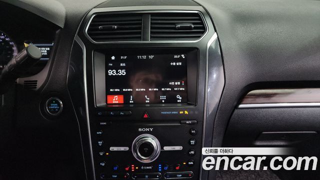 Ford Explorer 2019 — photo 15