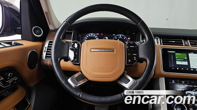 Land Rover Range Rover 2021 — photo 13