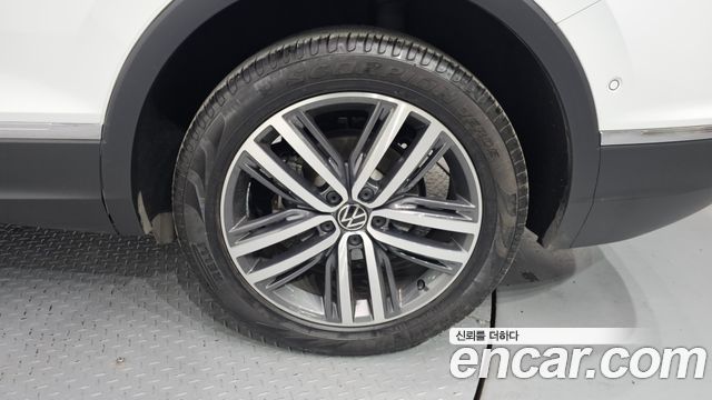 Volkswagen Tiguan 2023 — photo 5