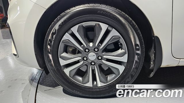 Kia Canival 2020 — photo 5