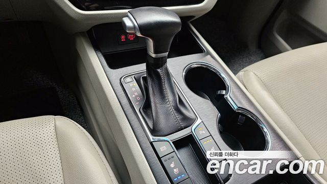 Kia Canival 2020 — photo 9