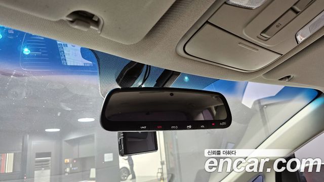 Kia Canival 2020 — photo 18