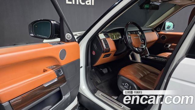 Land Rover Range Rover 2016 — photo 10