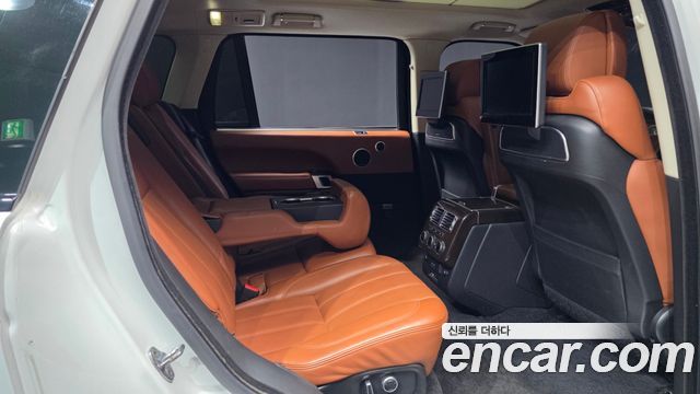 Land Rover Range Rover 2016 — photo 12