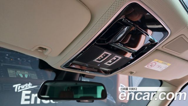 Land Rover Range Rover 2016 — photo 17