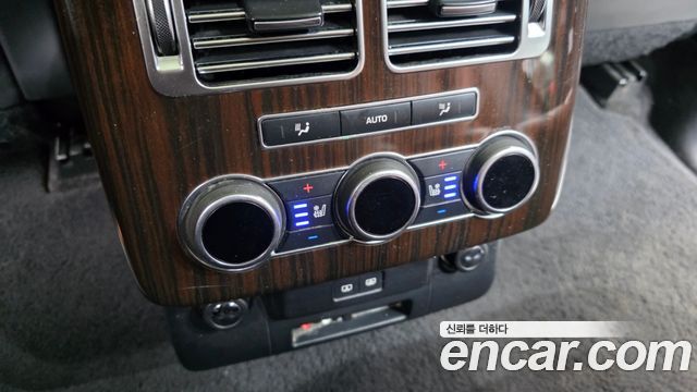 Land Rover Range Rover 2016 — photo 19