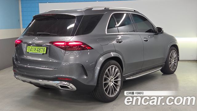 Mercedes-Benz GLE-Class 2025 — photo 2