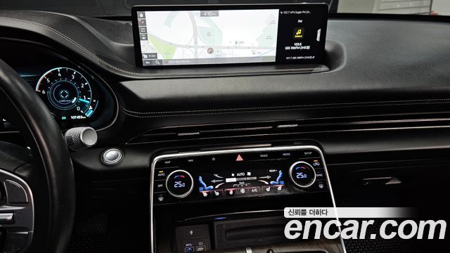 Genesis GV80 2020 — photo 14