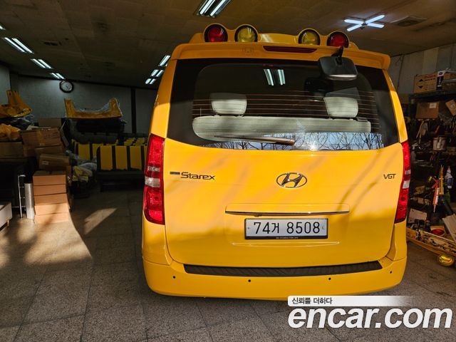 Hyundai Starex 2019 — photo 2