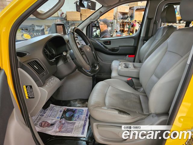 Hyundai Starex 2019 — photo 5