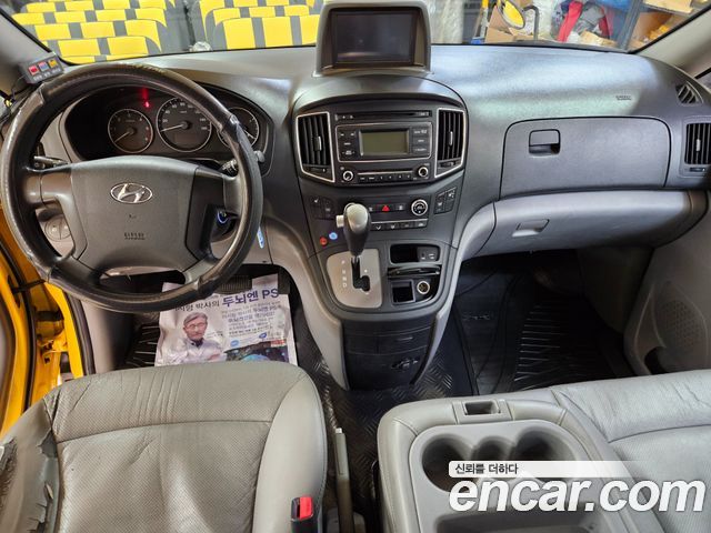 Hyundai Starex 2019 — photo 6