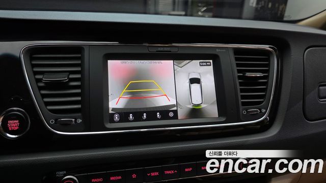 Kia Canival 2019 — photo 17