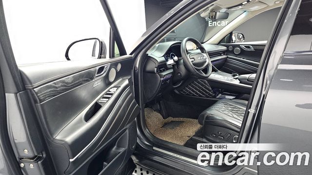 Genesis GV80 2020 — photo 11