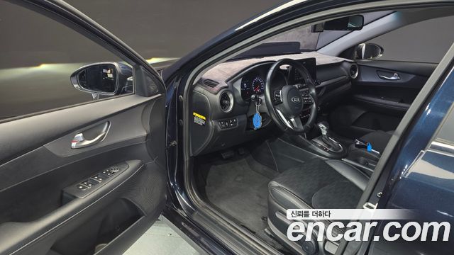 Kia K3 2019 — photo 10