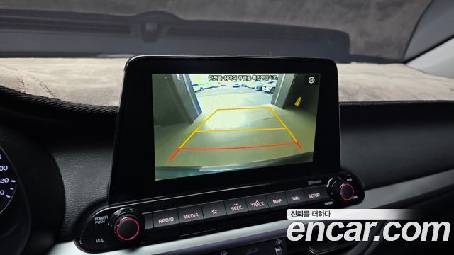 Kia K3 2019 — photo 15