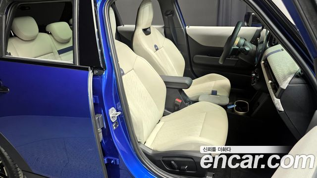 Mini Cooper 2025 — photo 12