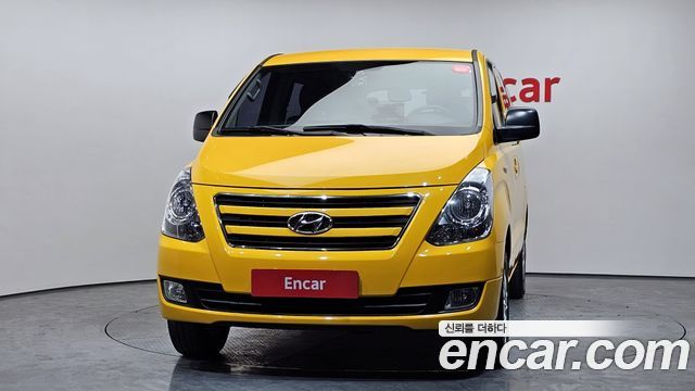 Hyundai Starex 2016 — photo 3