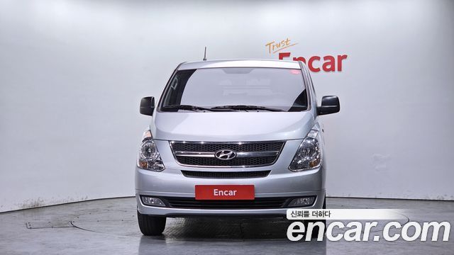 Hyundai Starex 2010 — photo 3