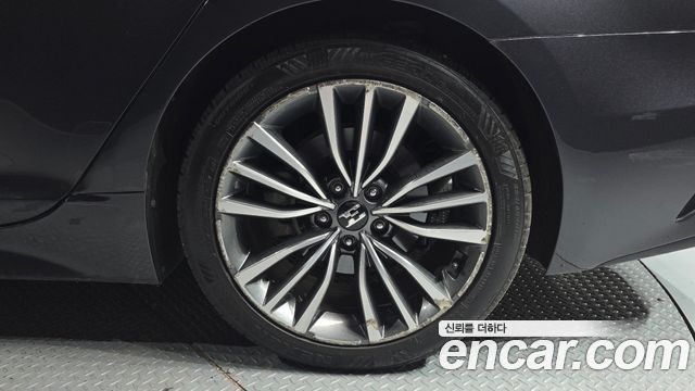 Kia Stinger 2018 — photo 5