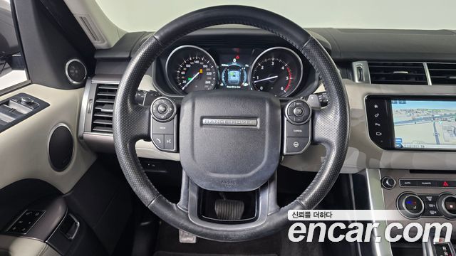 Land Rover Range Rover Sport 2016 — photo 13