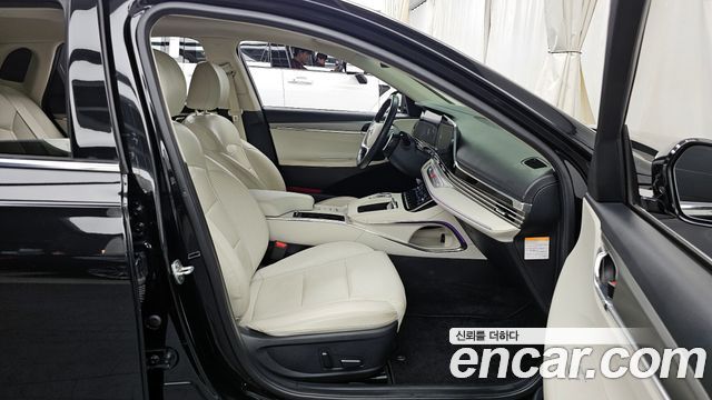 Hyundai Grandeur 2022 — photo 11