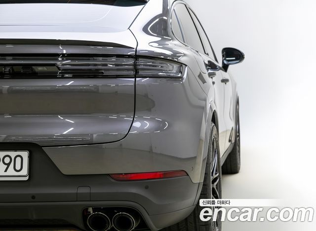 Porsche Cayenne 2024 — photo 8