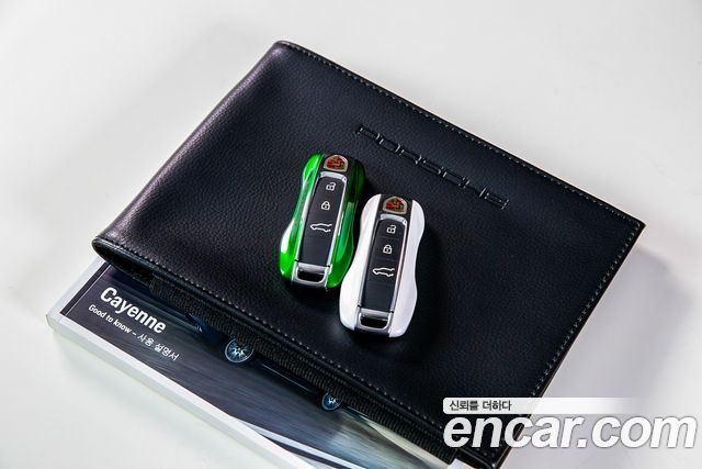 Porsche Cayenne 2024 — photo 20