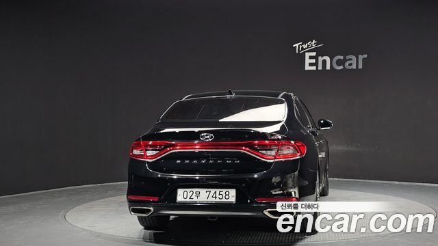 Hyundai Grandeur 2017 — photo 4