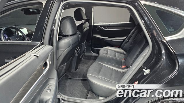 Hyundai Grandeur 2017 — photo 11