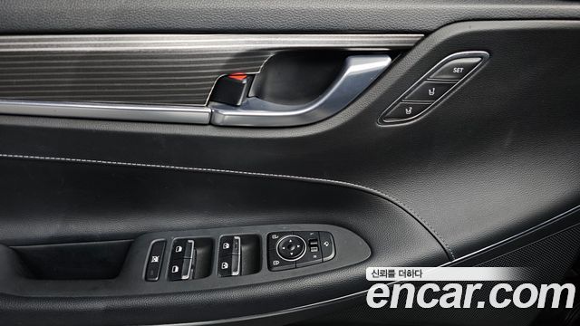 Hyundai Grandeur 2017 — photo 12